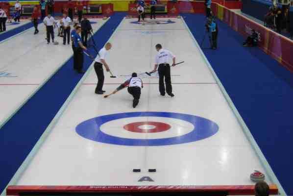 Curling sheet